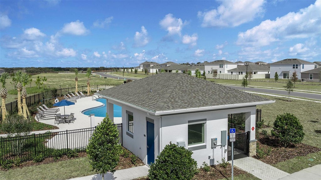 Photo of 7409 Fieldstone Drive, Groveland, FL 34736 (MLS # O6438173)