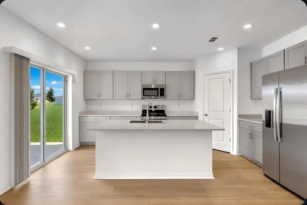 7409 FIELDSTONE DRIVE