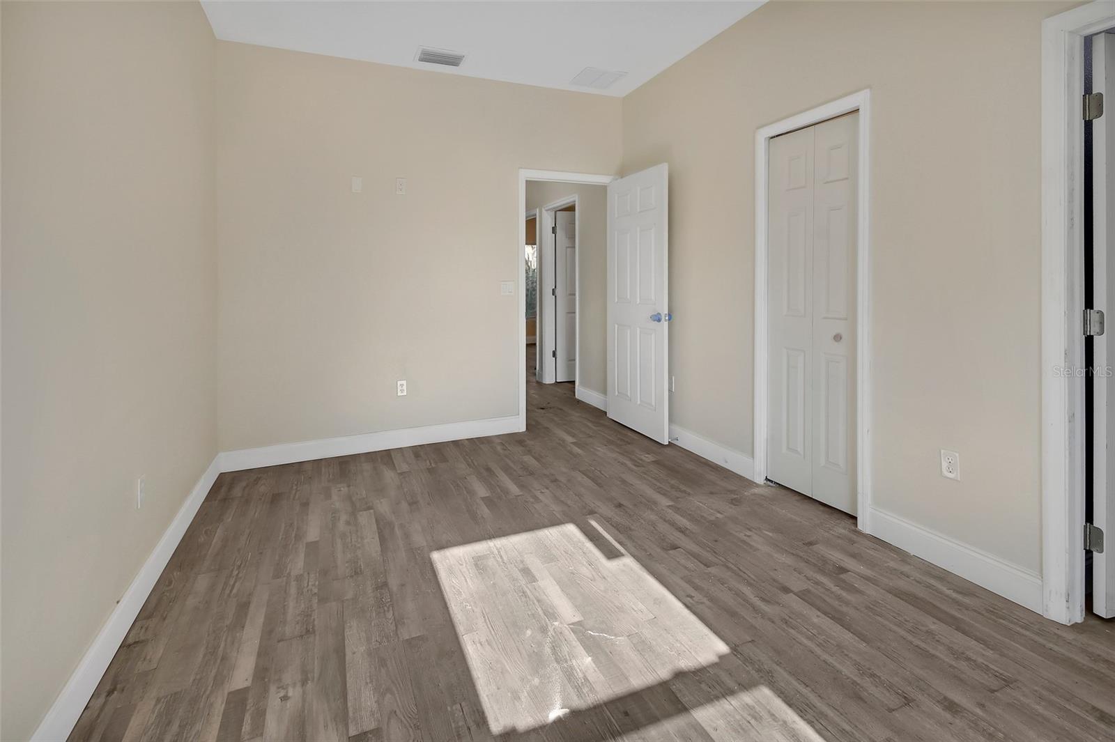 ROOSEVELT PARK - Residential