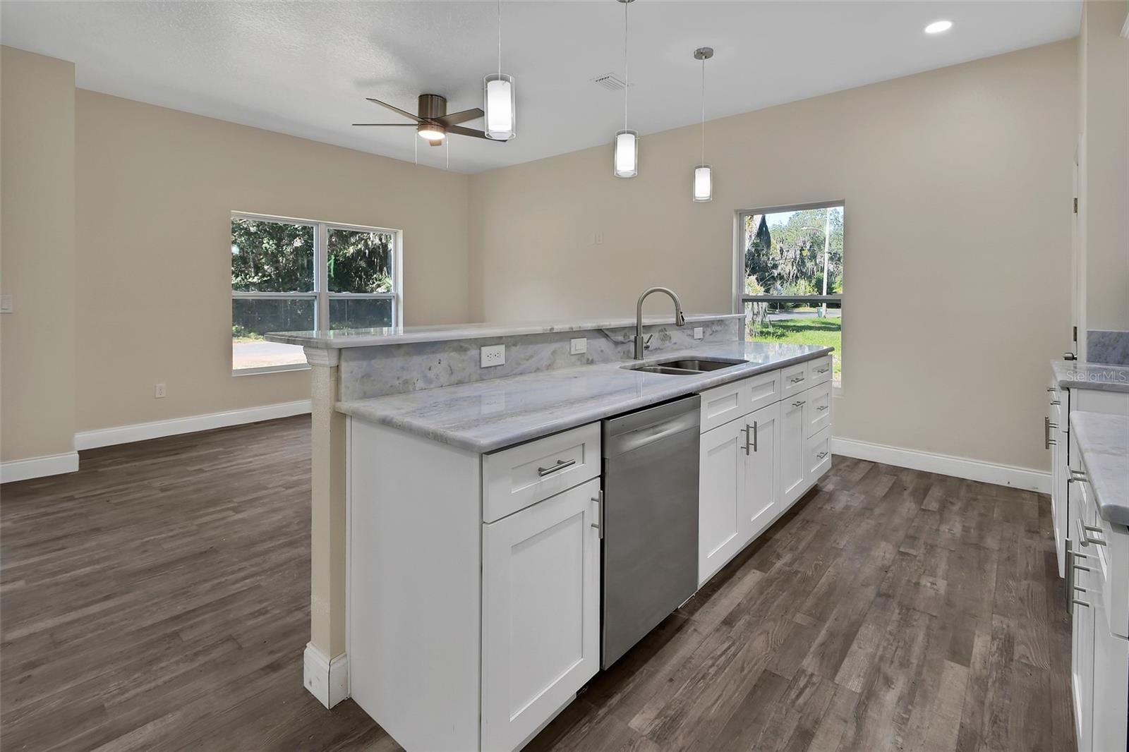 ROOSEVELT PARK - Residential