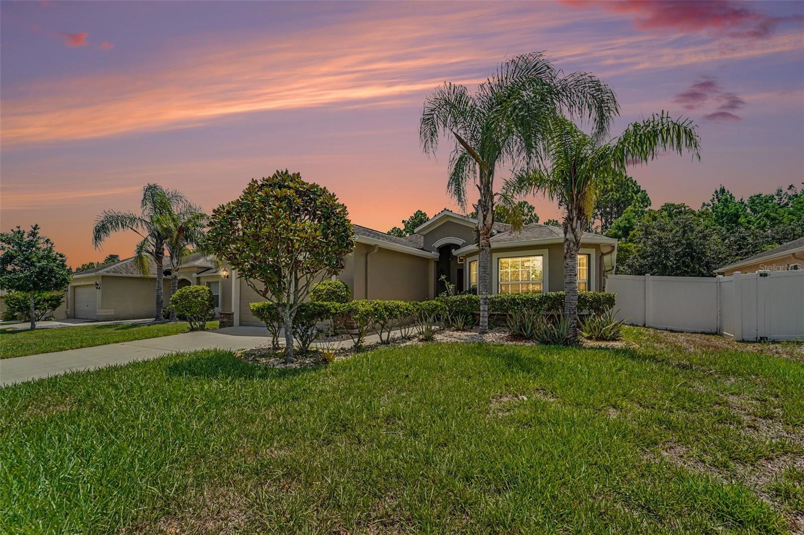 10048 IVES LOOP