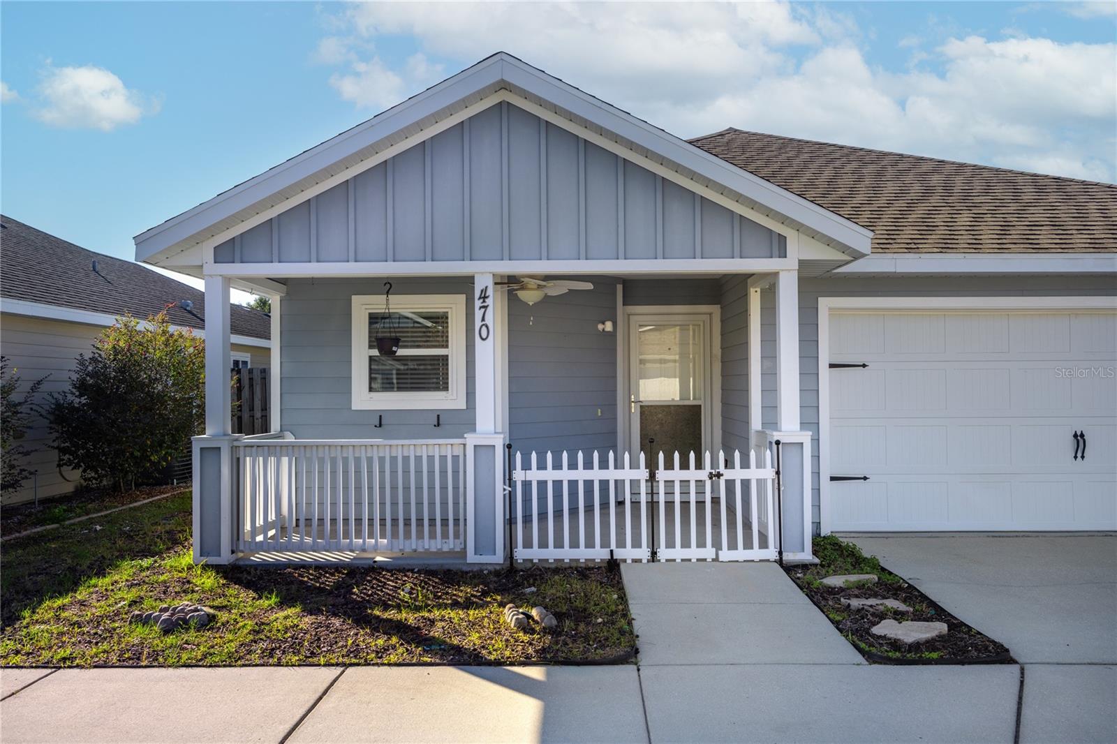 OAK VIEW VILLAGE - Residential