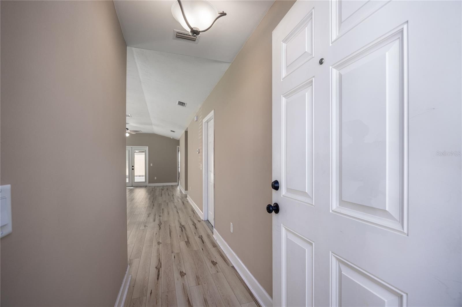 OAK VIEW VILLAGE - Residential