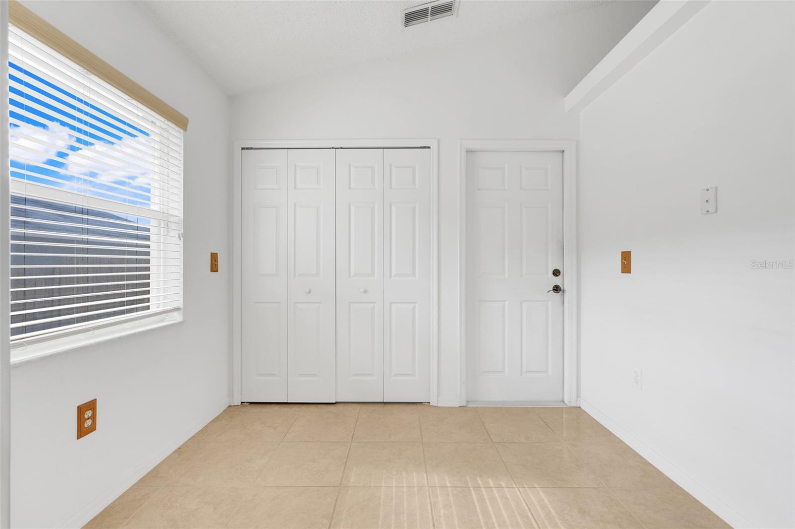 FLORIDA PINES PH 03 - Residential