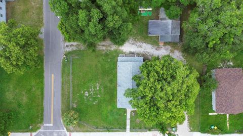 A home in DELAND