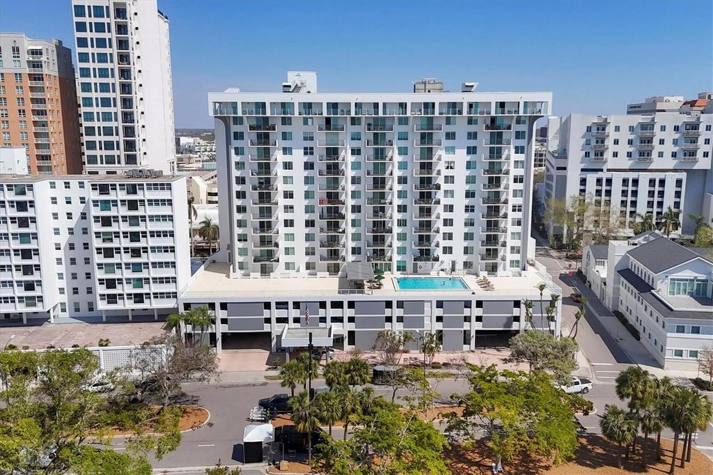 Photo of 101 S Gulfstream Avenue #15C, Sarasota, FL 34236 (MLS # A4656267)