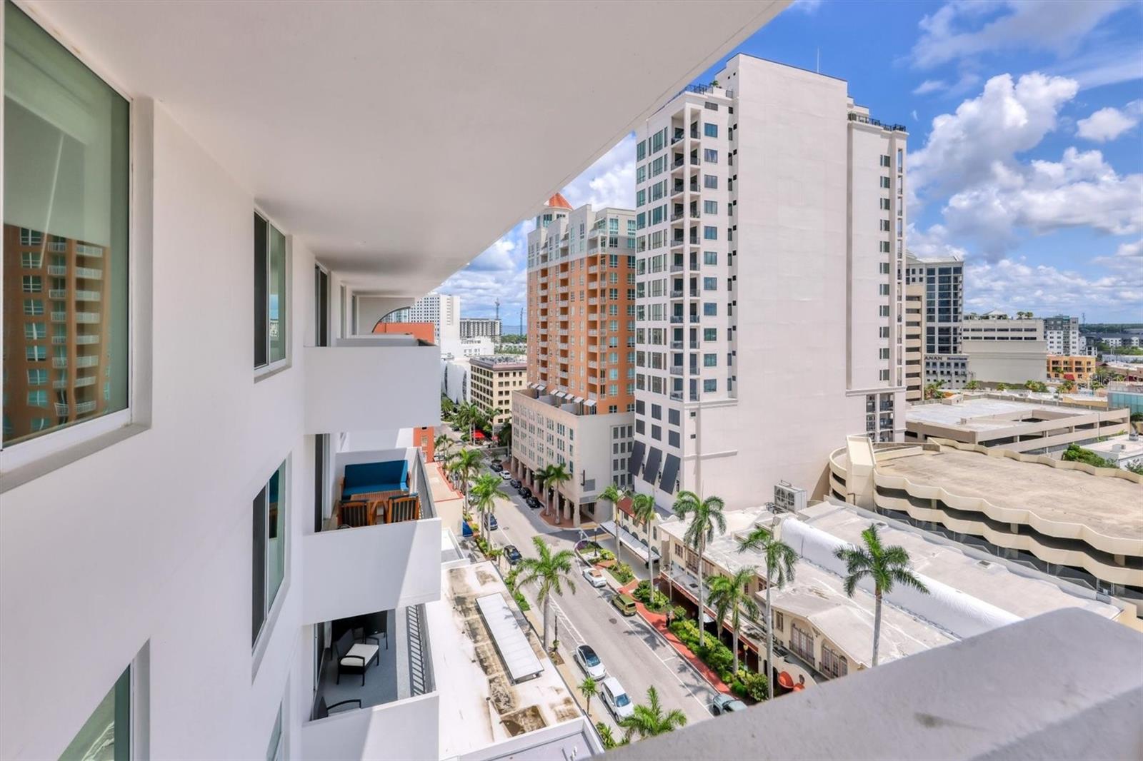 DOLPHIN TOWER - Residential