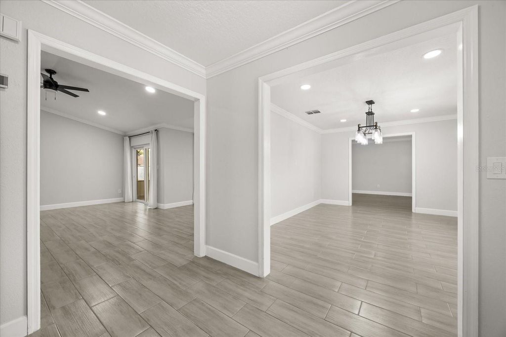 Photo of 627 Mellowood Avenue, Orlando, FL 32825 (MLS # O6391988)