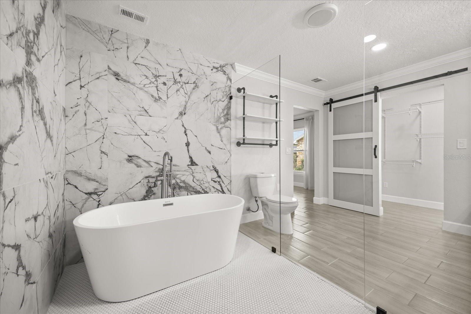 DEERWOOD - Residential