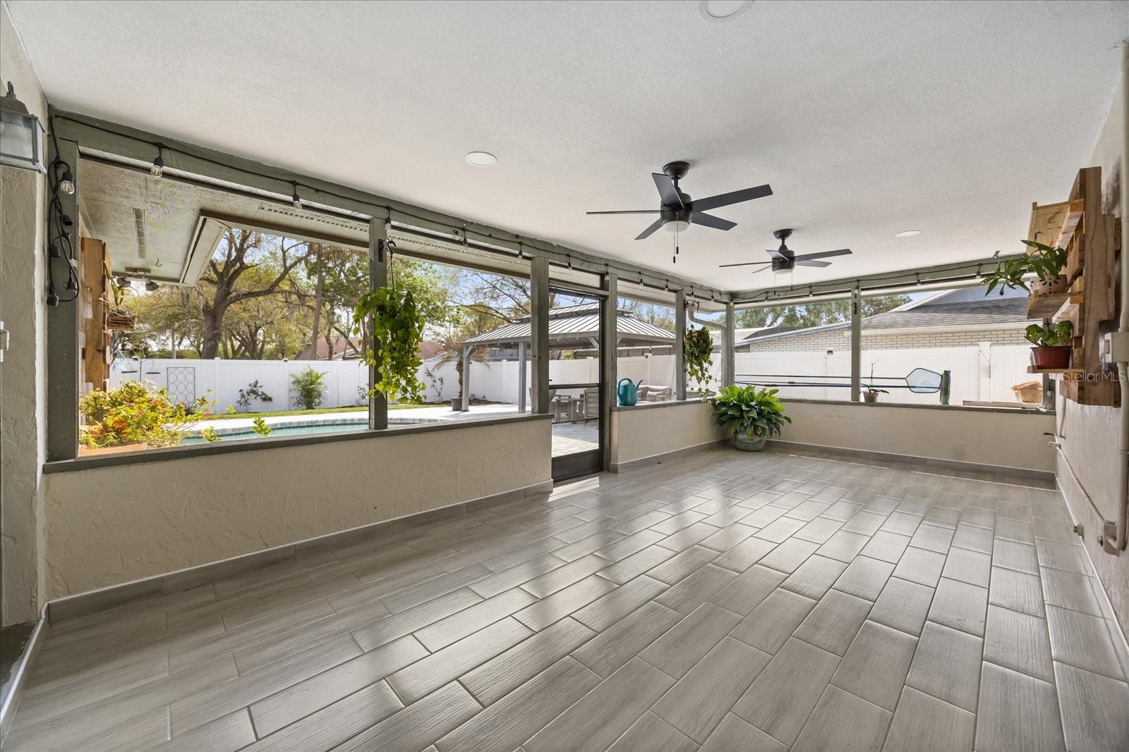 DEERWOOD - Residential