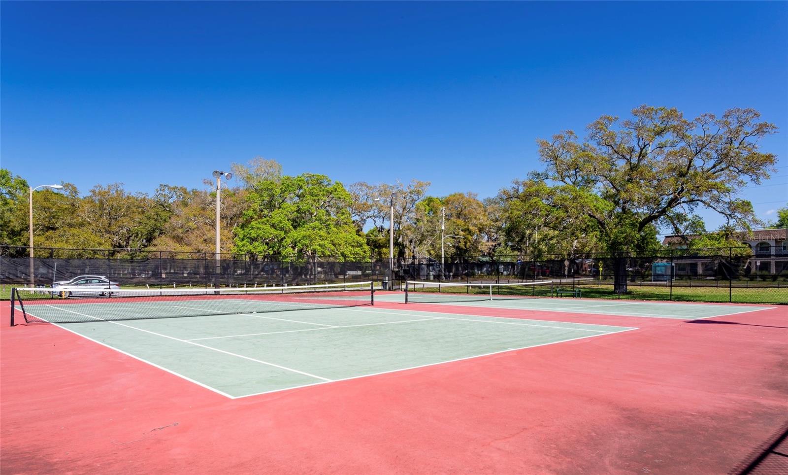 LAKEVIEW HEIGHTS - Residential Income