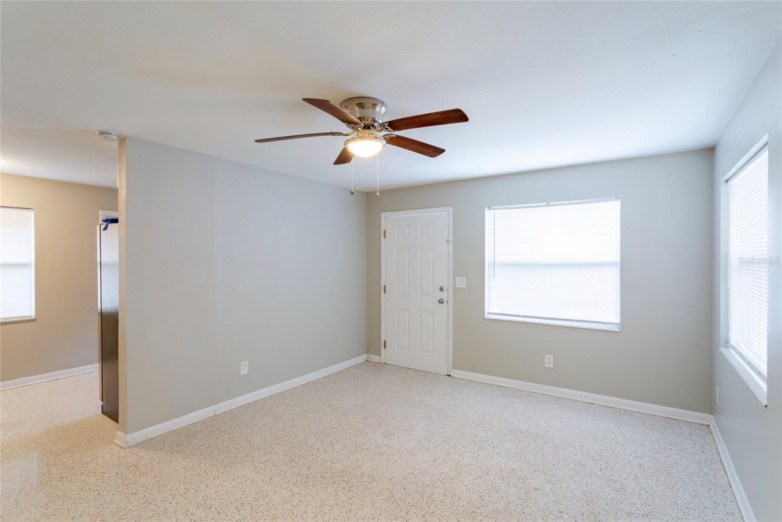 LAKEVIEW HEIGHTS - Residential Income