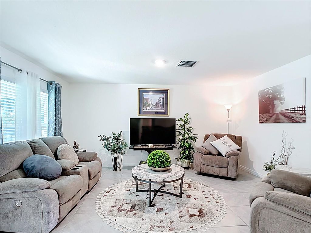 Photo of 7161 SW 135th Place, Ocala, FL 34473 (MLS # O6397906)