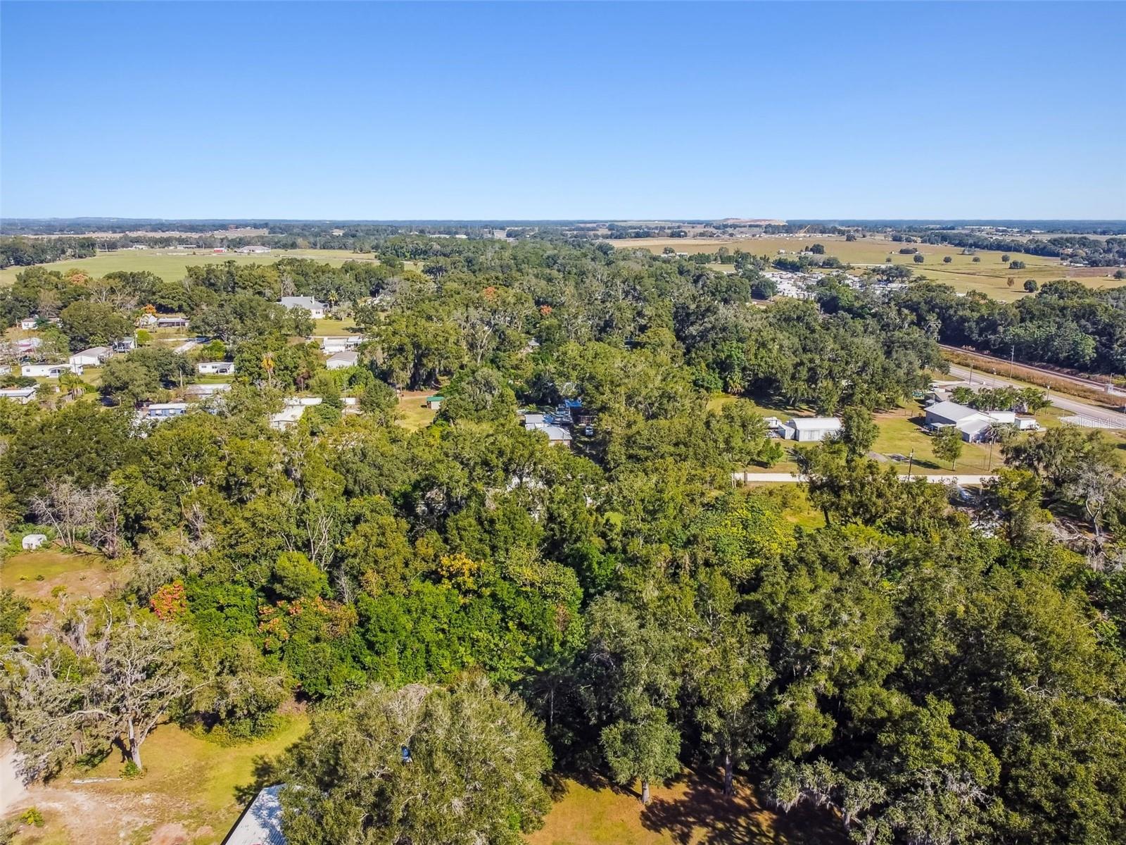 TUCKERS R/R ADD - Land