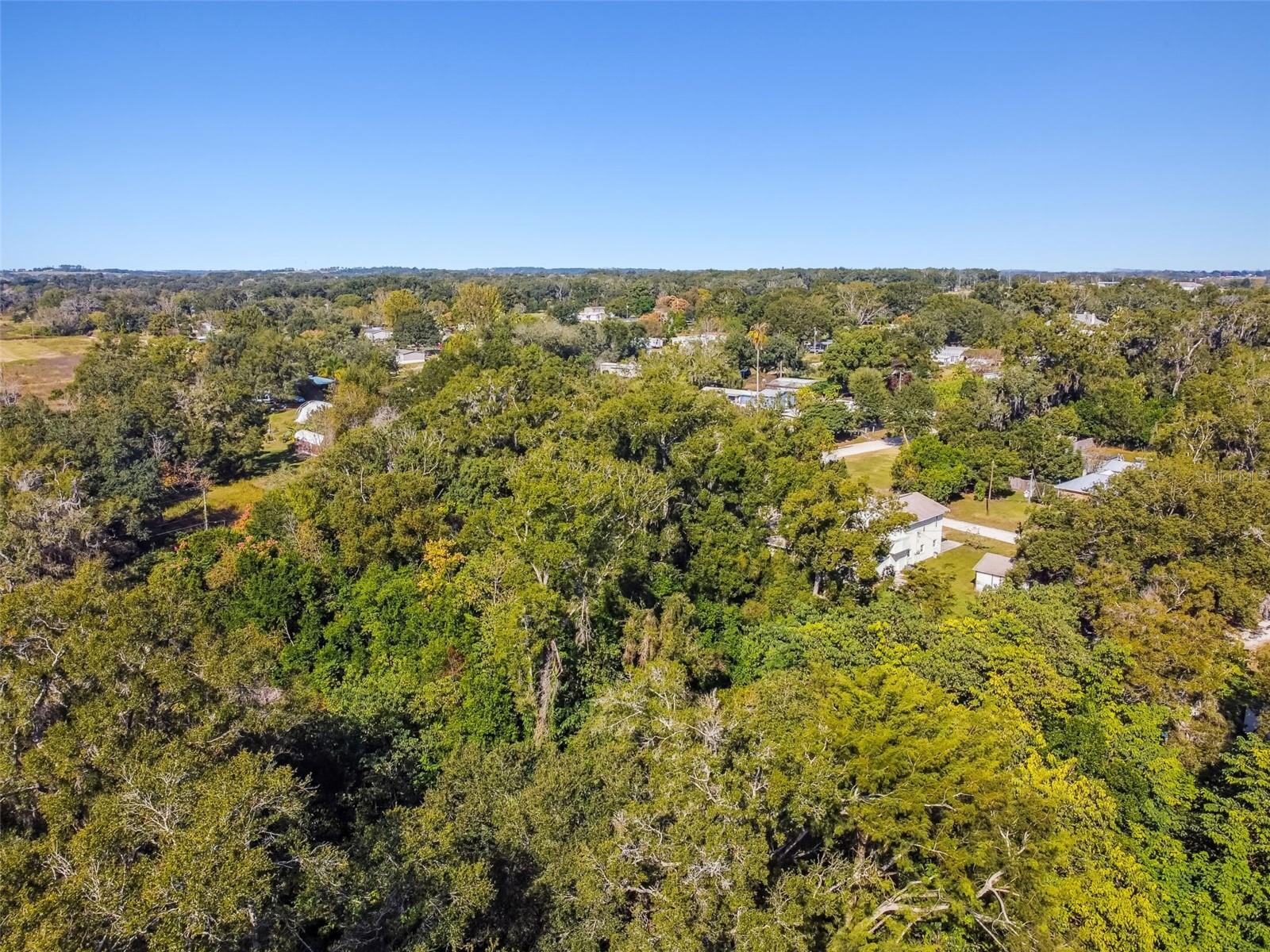 TUCKERS R/R ADD - Land