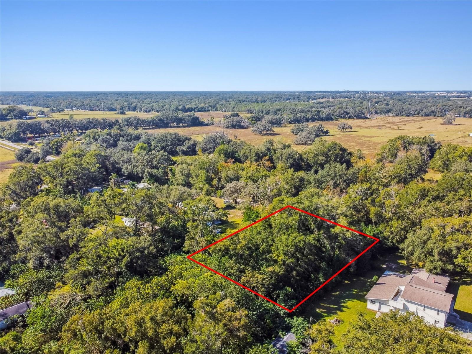 TUCKERS R/R ADD - Land