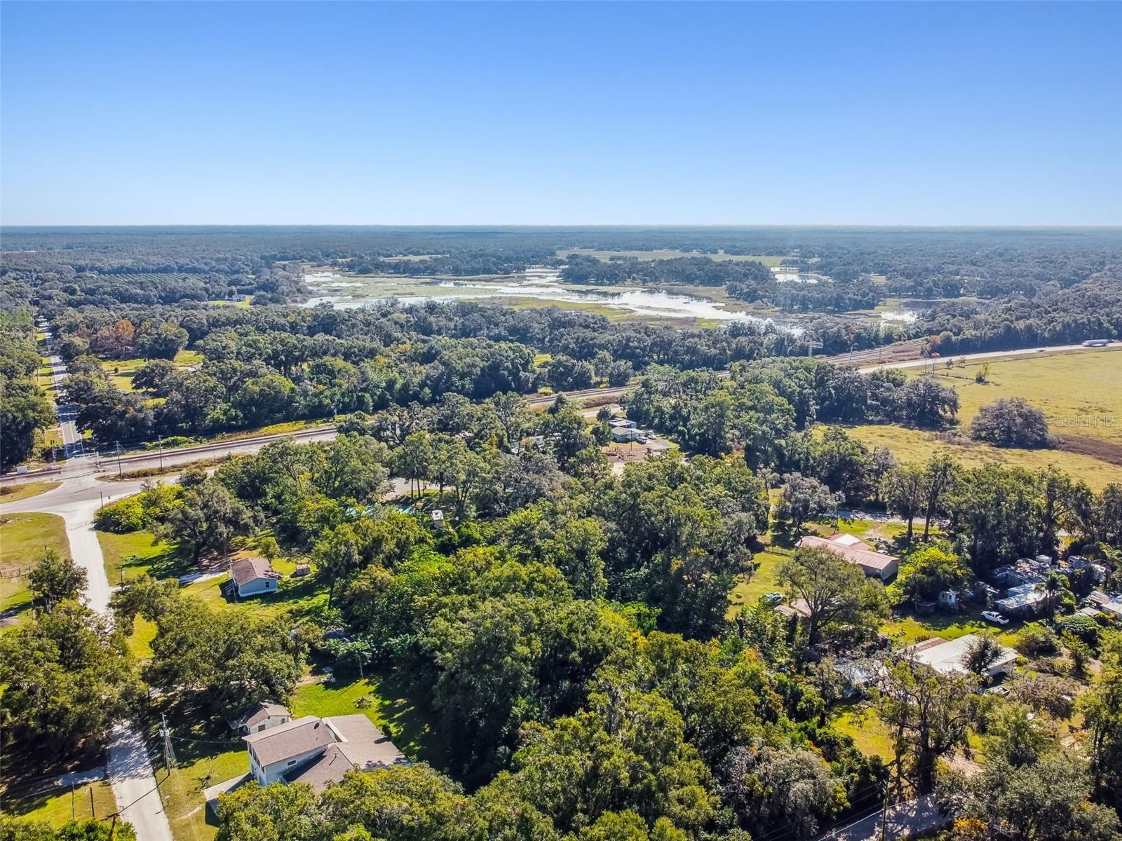 TUCKERS R/R ADD - Land