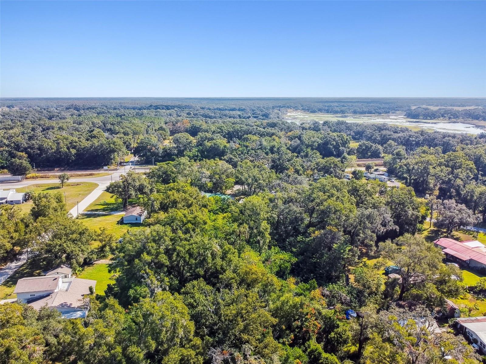 TUCKERS R/R ADD - Land