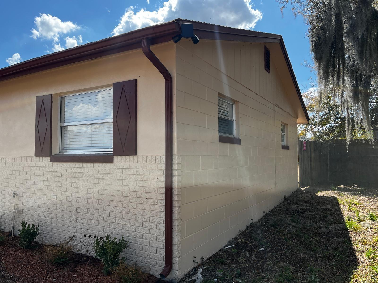 LONDONDERRY HILLS SEC 02 - Residential