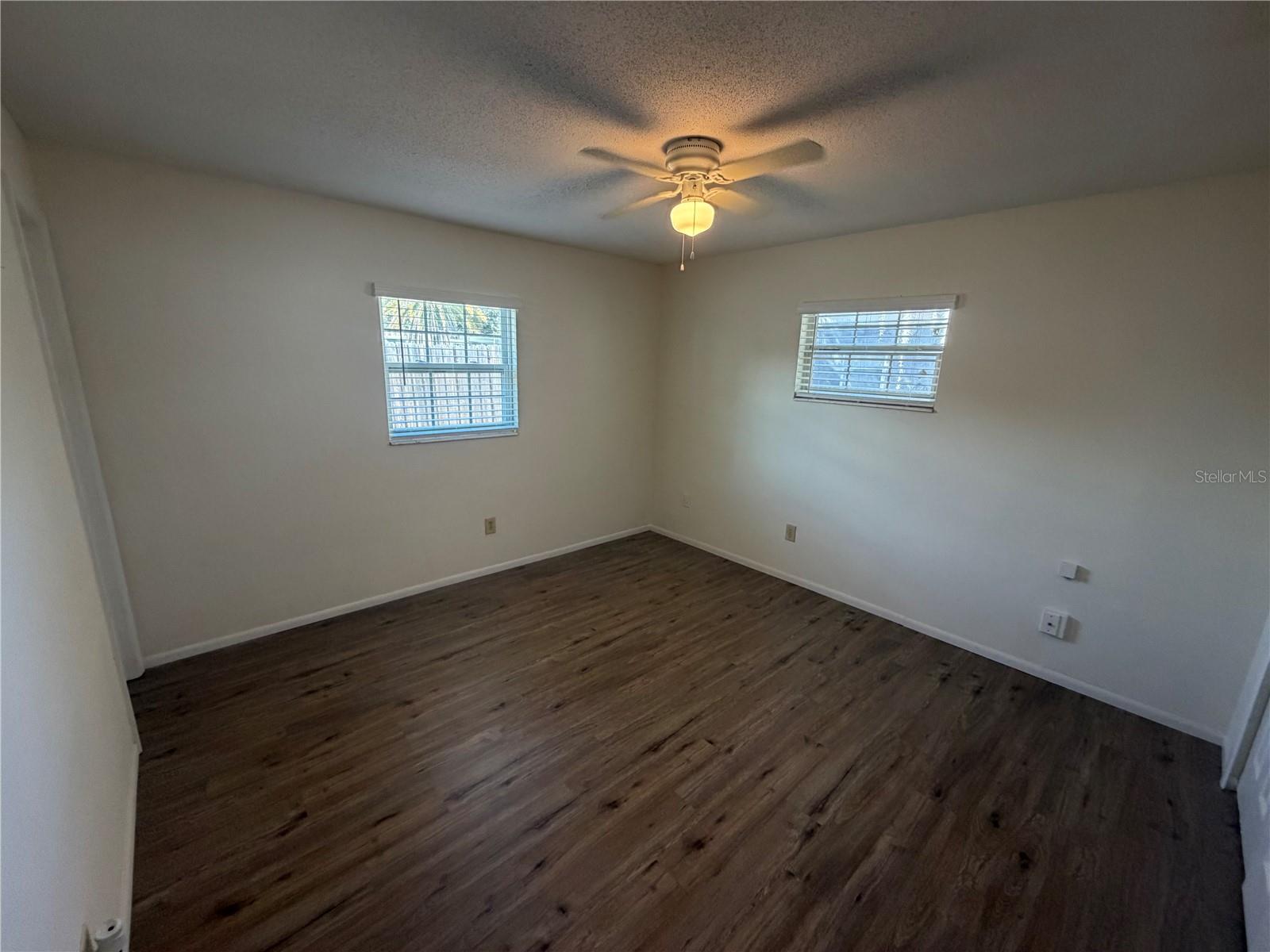 LONDONDERRY HILLS SEC 02 - Residential