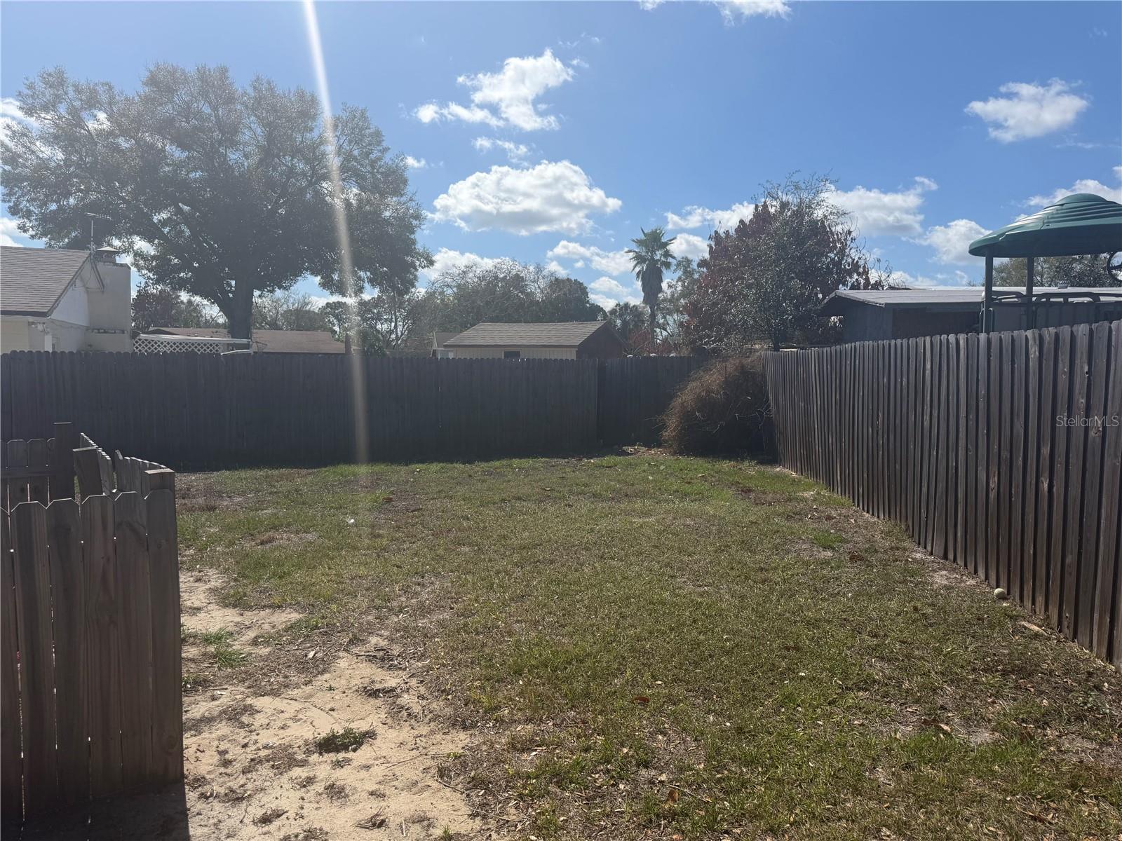 LONDONDERRY HILLS SEC 02 - Residential