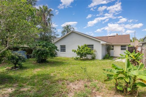 A home in WINTER SPRINGS