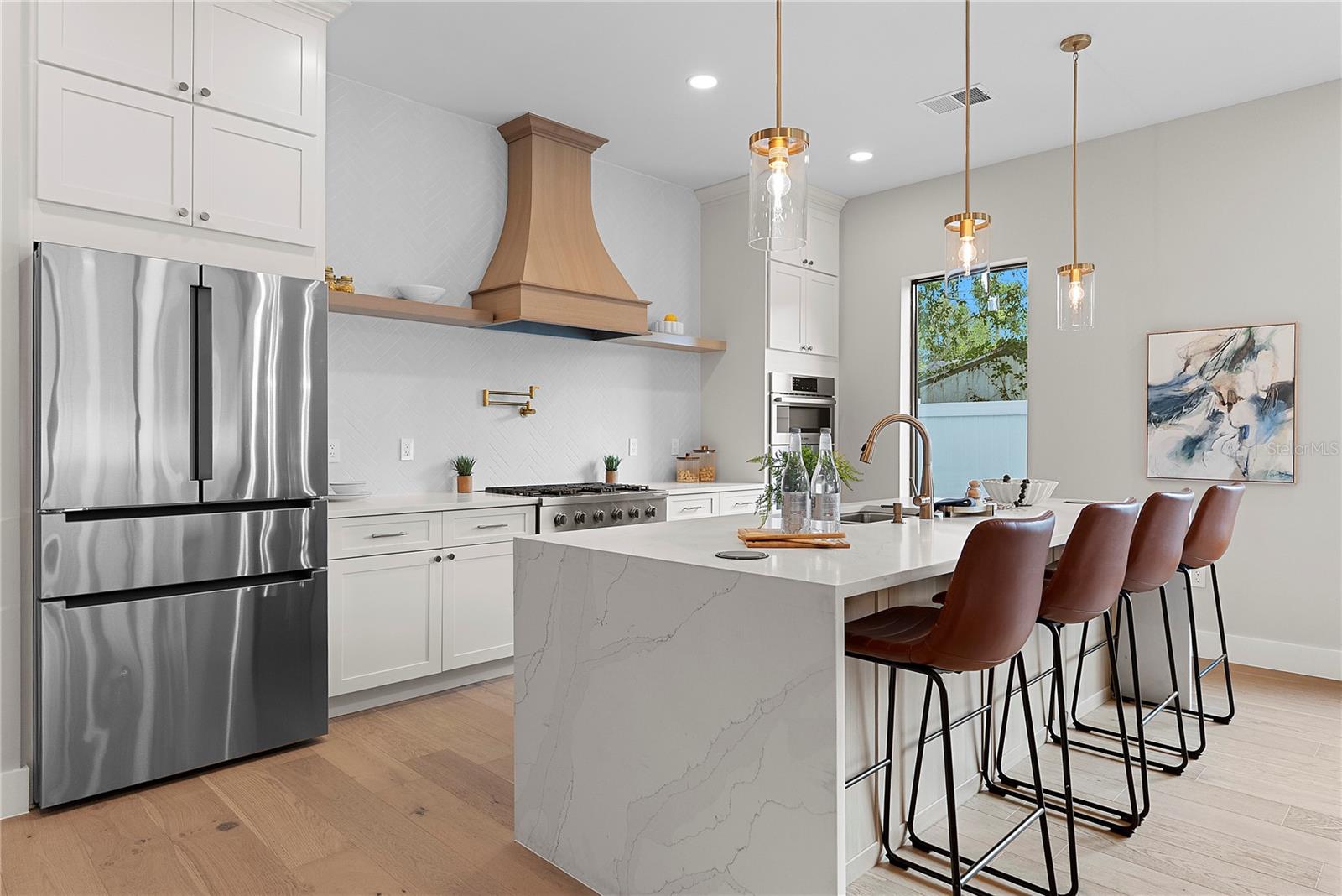 EASTWOOD - Residential