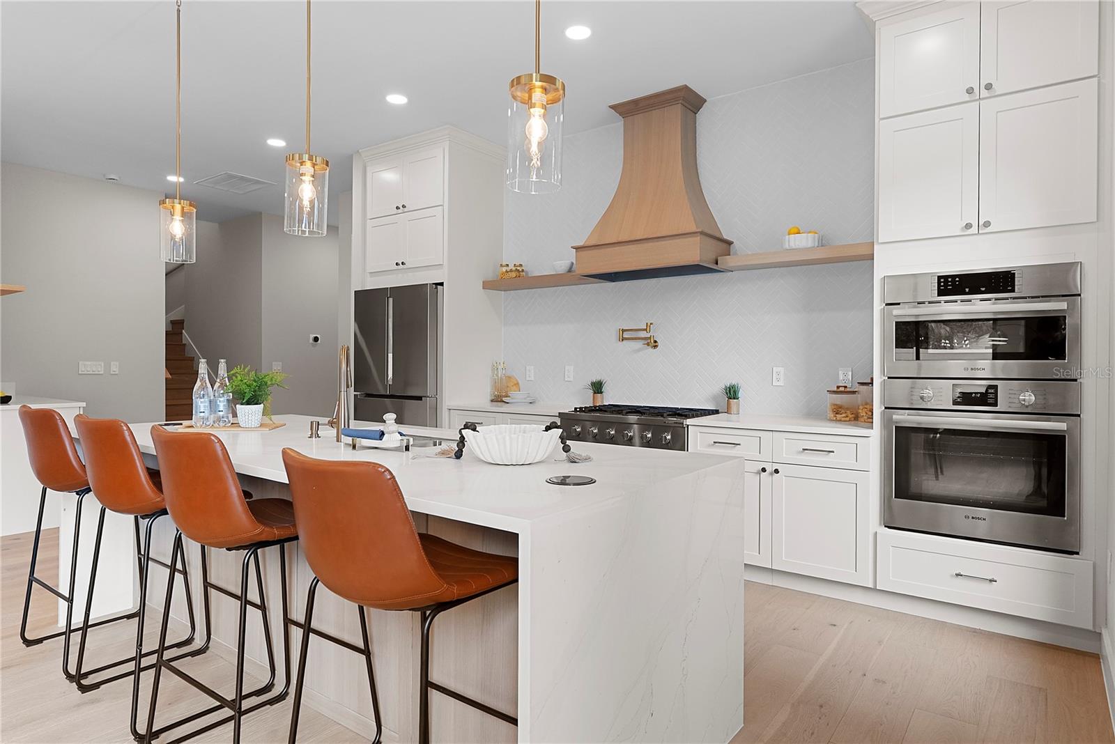 EASTWOOD - Residential