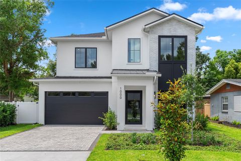 Photo of 1000 N Forest Avenue, Orlando, FL 32803 (MLS # O6407825)