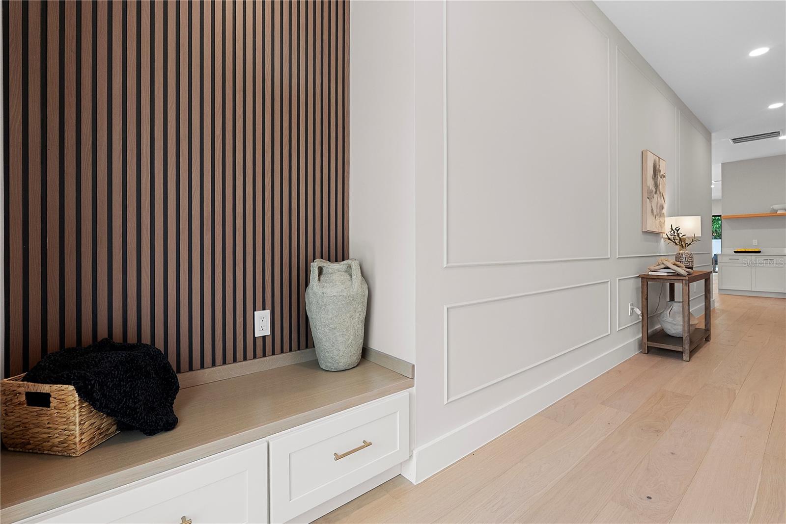 EASTWOOD - Residential