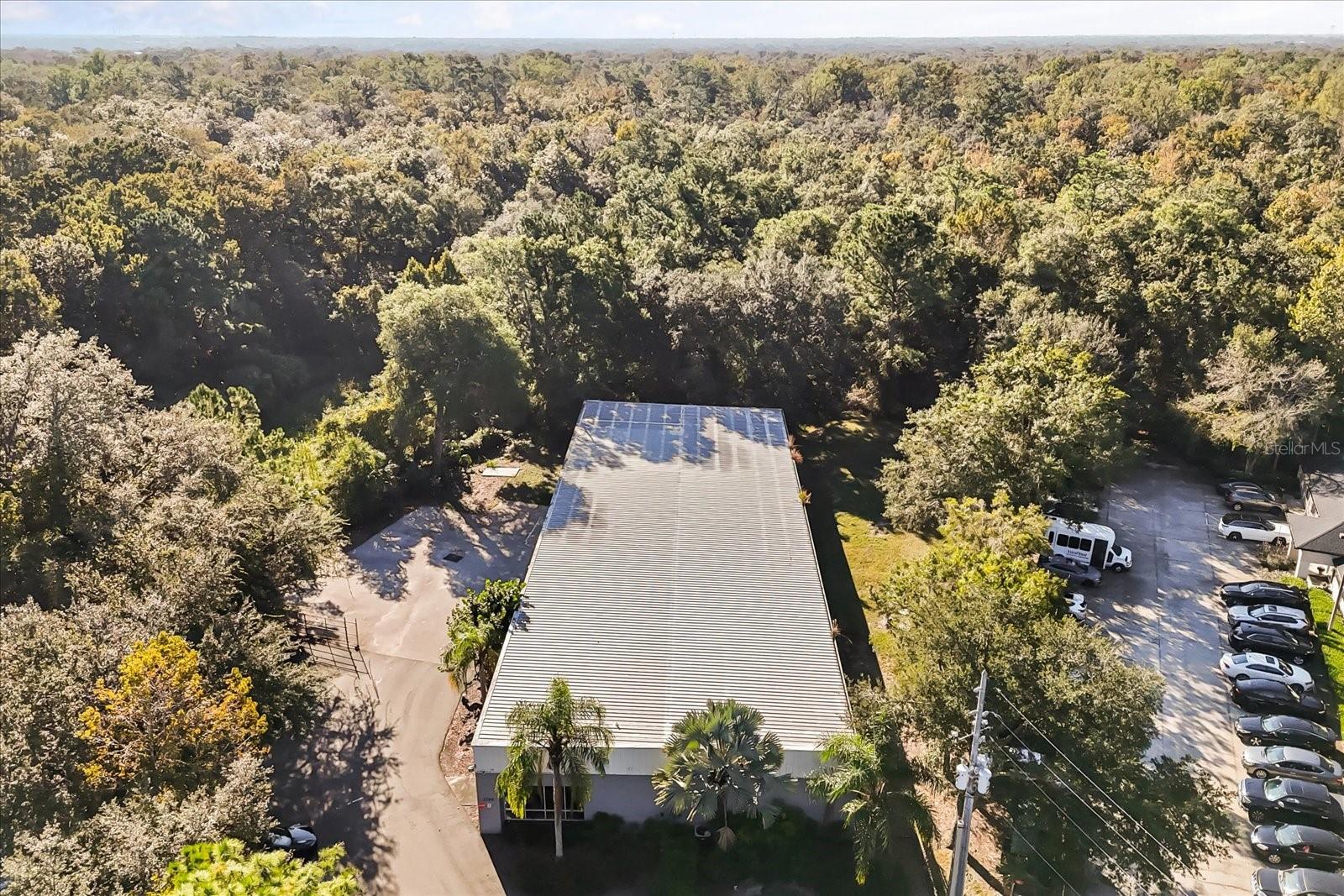 MIDWAY COMMERCE CENTER 1ST ADD - Commercial Lease