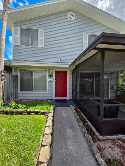 Photo of 526 Heatherton Village, Altamonte Springs, FL 32714 (MLS # O6341168)