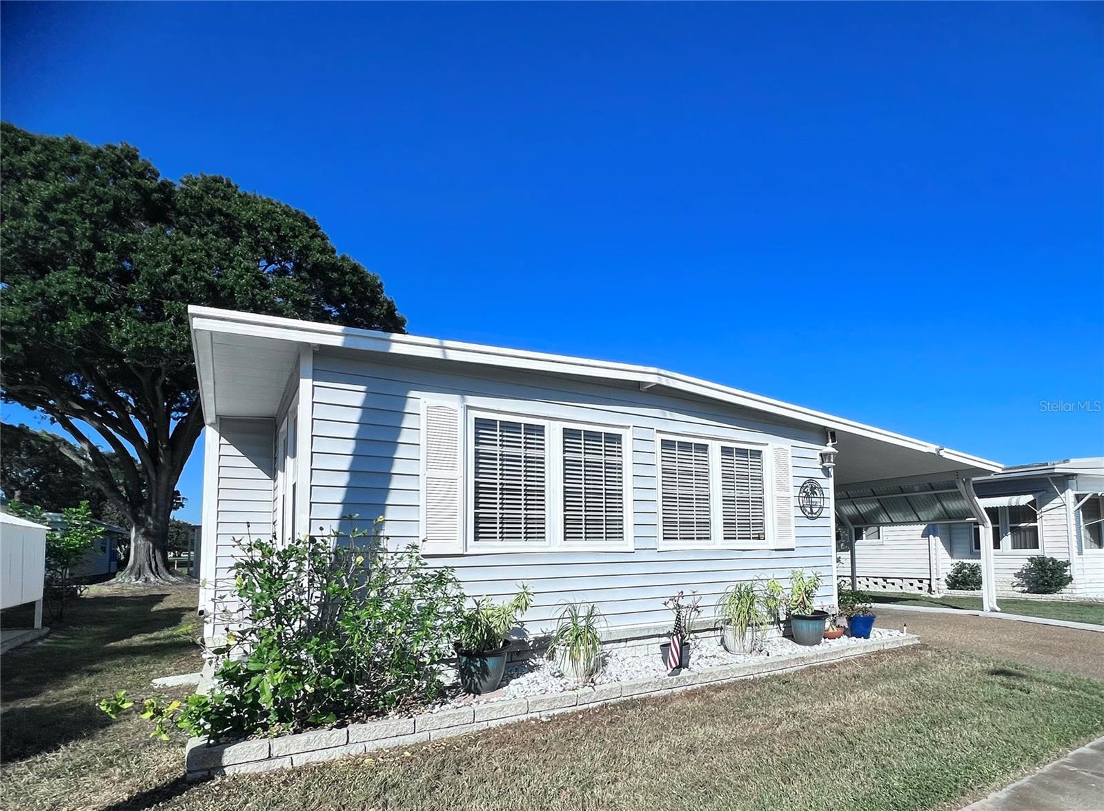 1100 BELCHER ROAD S 604