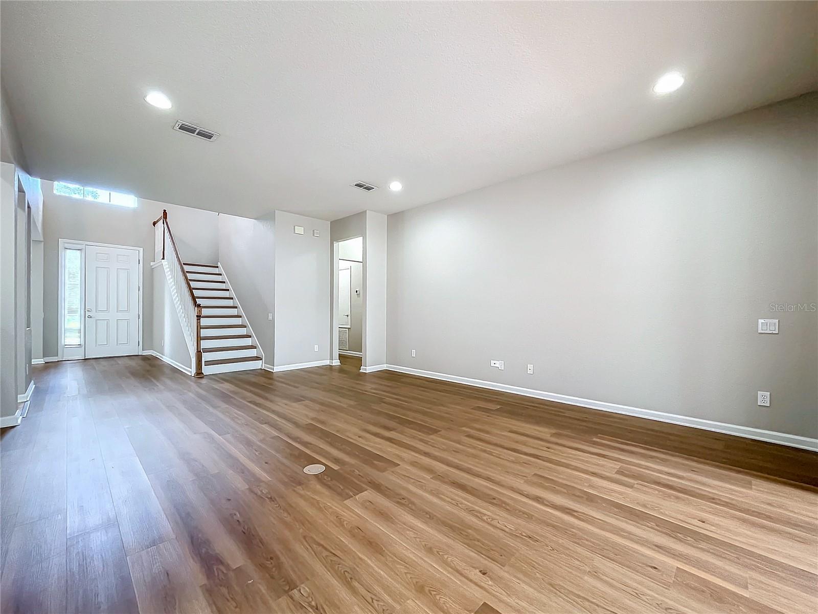 VERDE RIDGE - Residential