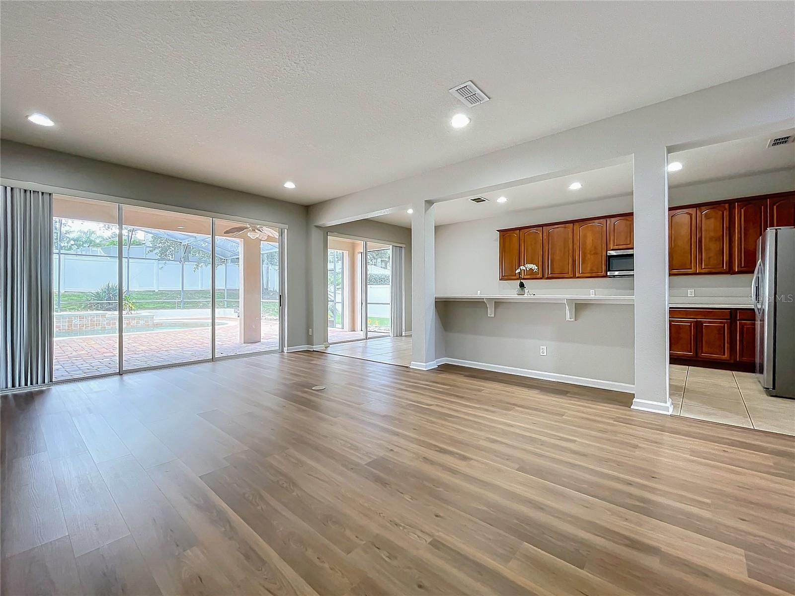 VERDE RIDGE - Residential