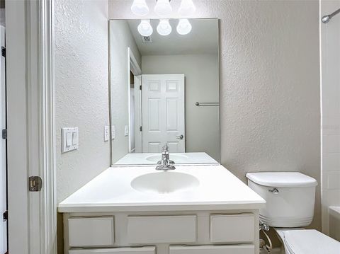 Tiny photo for 431 Balboa Boulevard, Clermont, FL 34715 (MLS # G5112153)