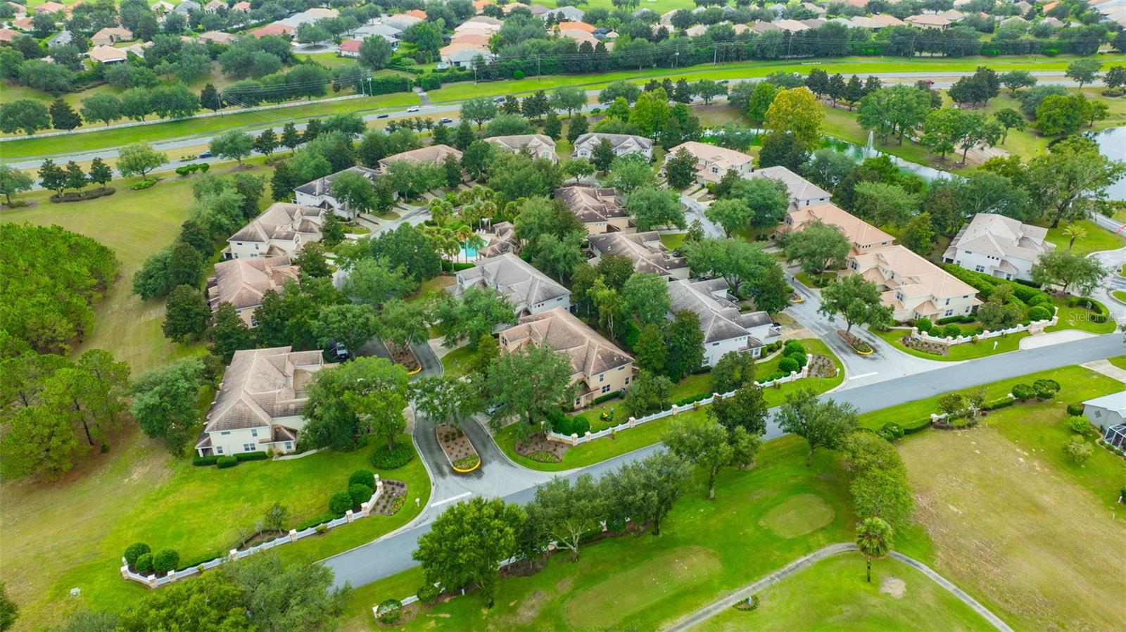 BRENTWOOD TWNHMS PH 01 - Residential