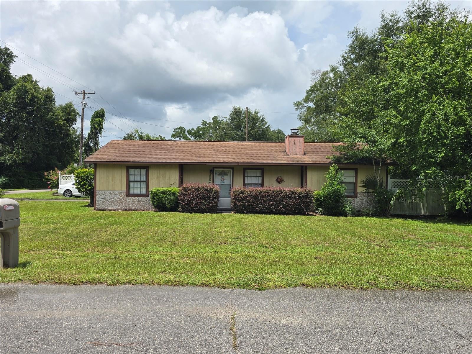 5521 NE 4TH PLACE