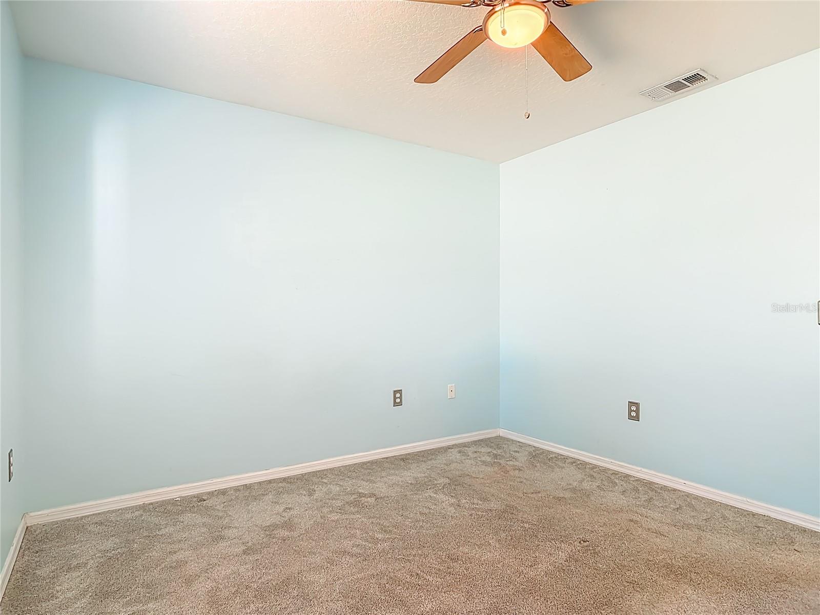 DELTONA LAKES UNIT 72 - Residential Lease
