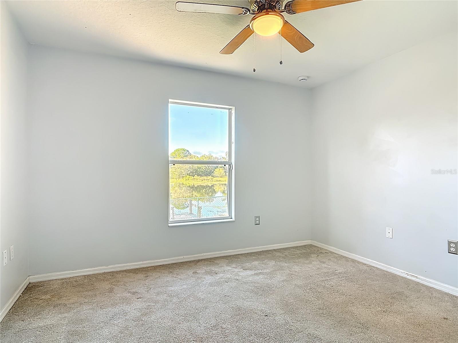 DELTONA LAKES UNIT 72 - Residential Lease