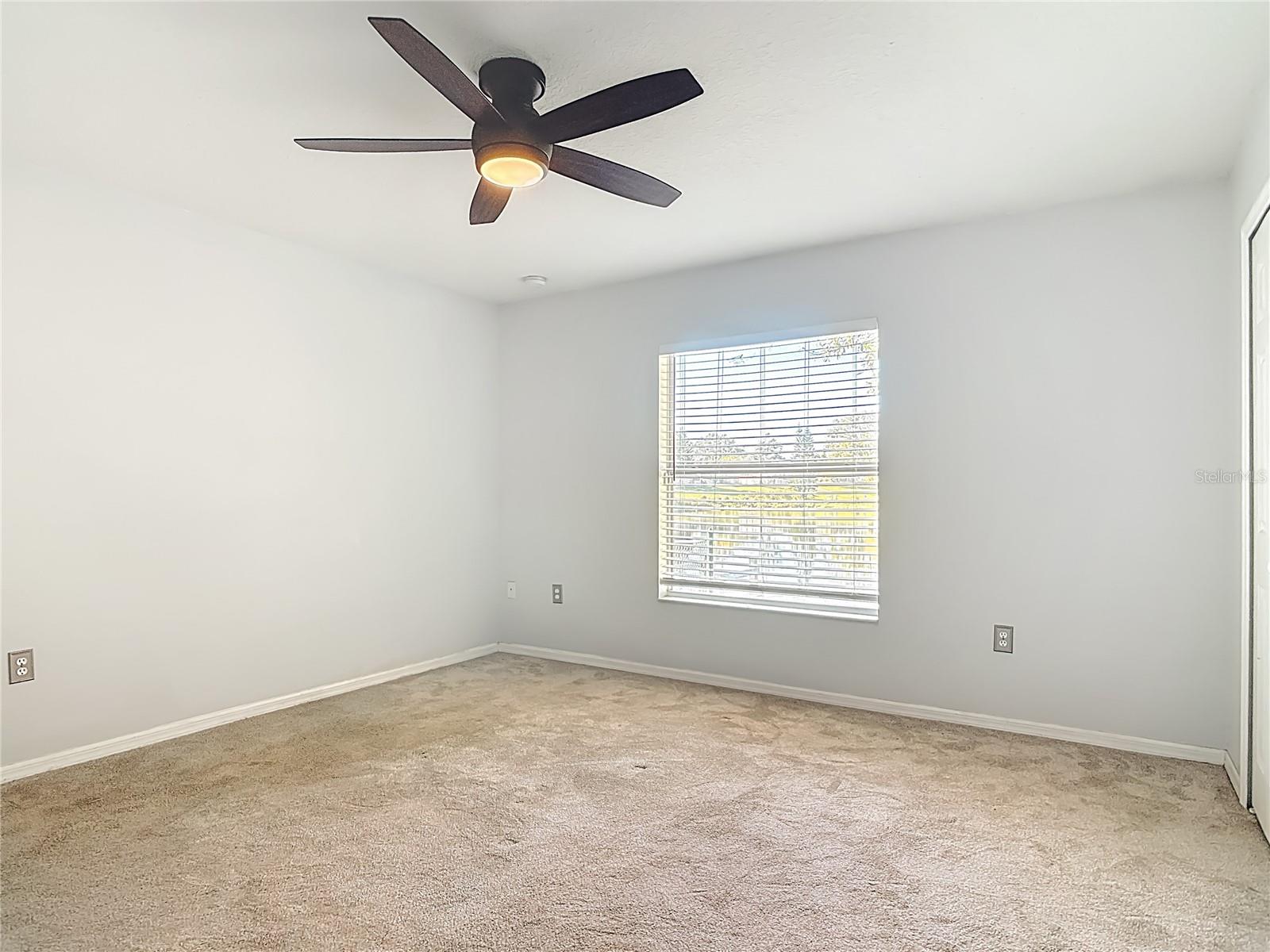 DELTONA LAKES UNIT 72 - Residential Lease