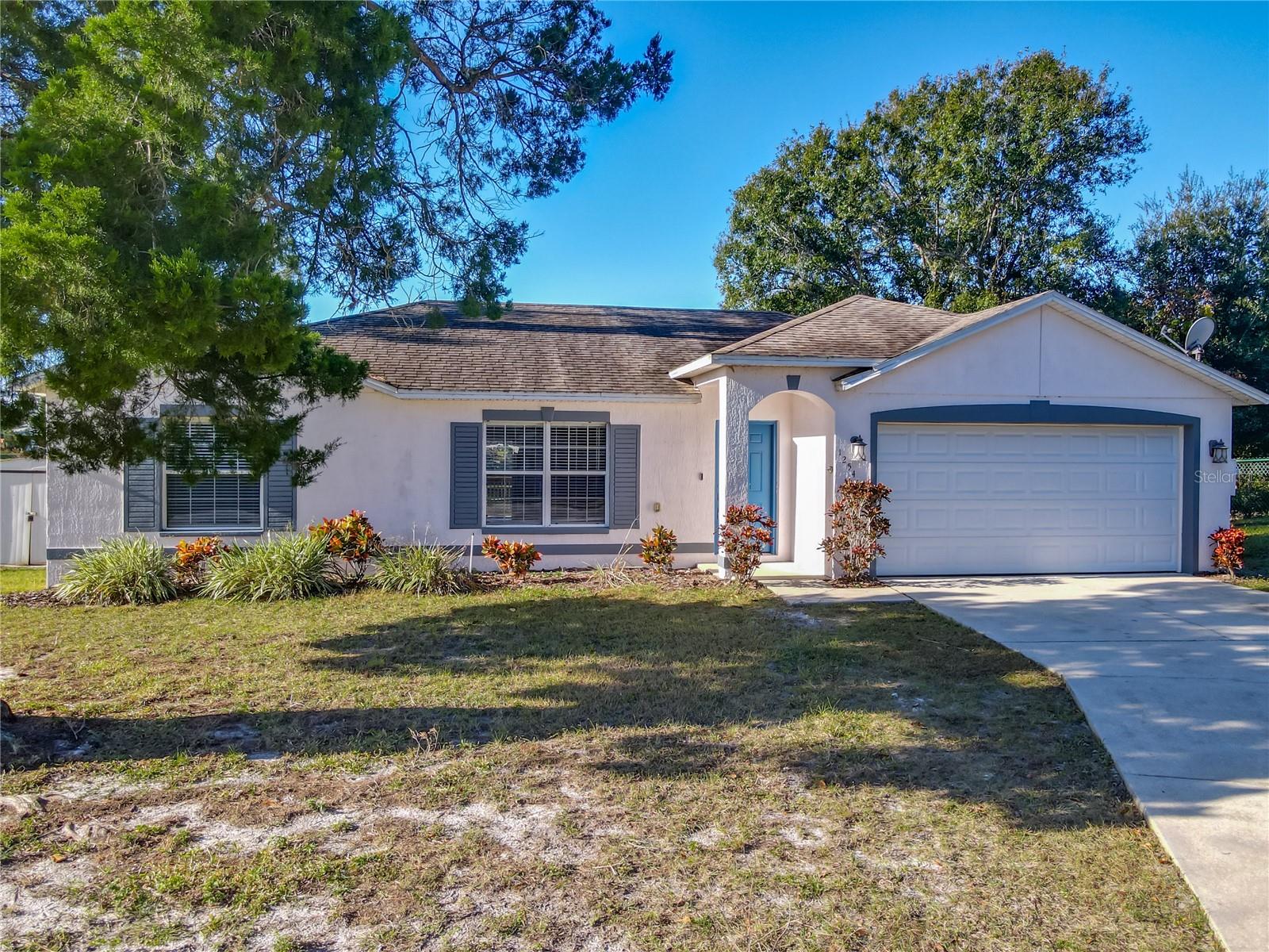 DELTONA LAKES UNIT 72 - Residential Lease