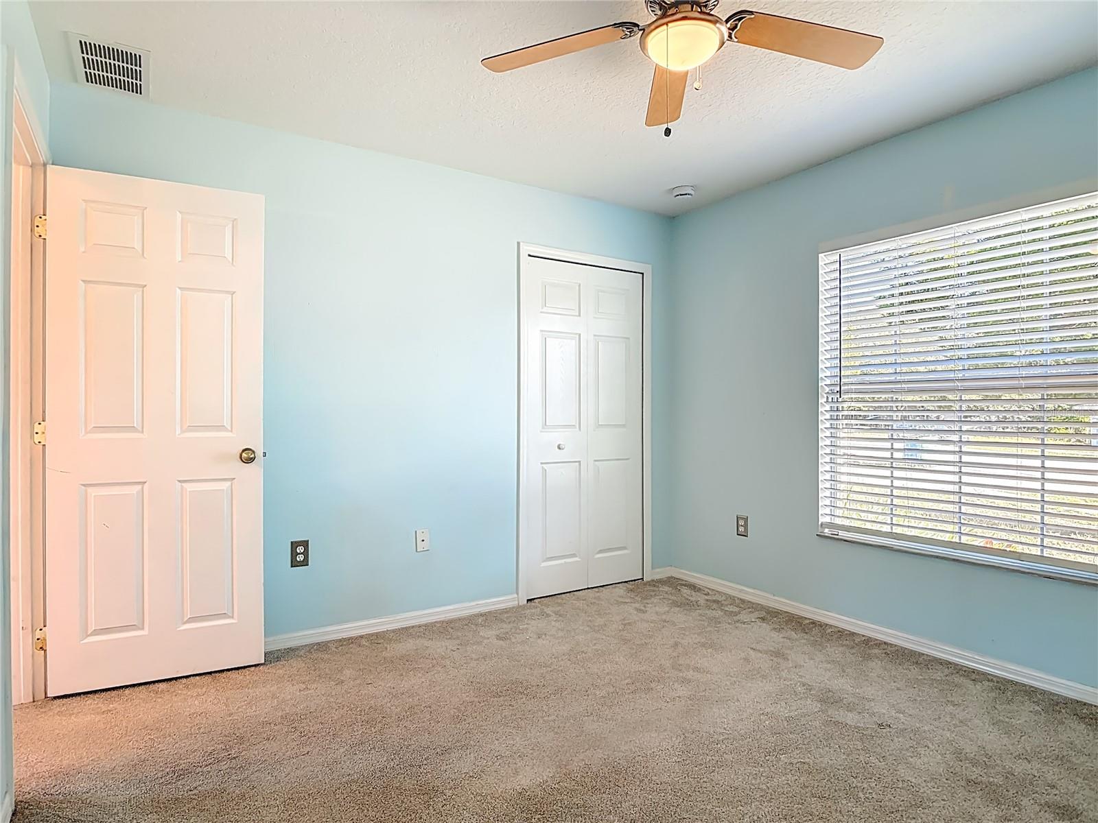 DELTONA LAKES UNIT 72 - Residential Lease