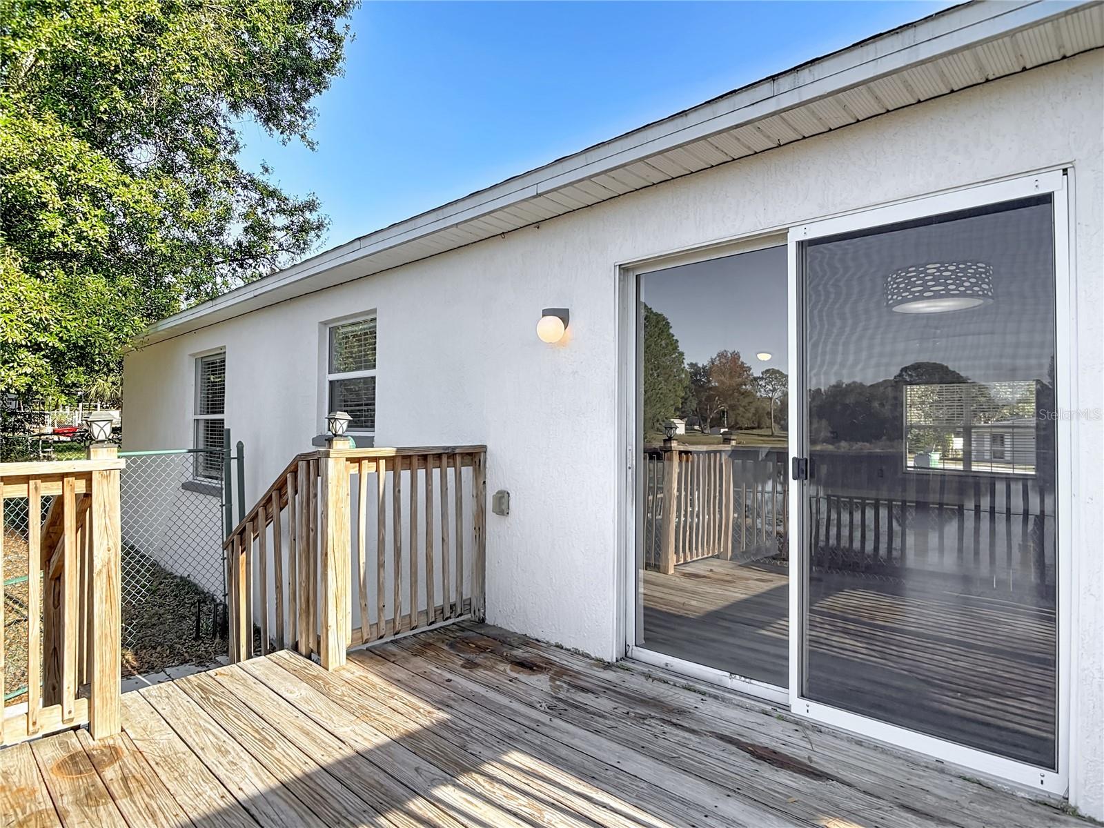 DELTONA LAKES UNIT 72 - Residential Lease