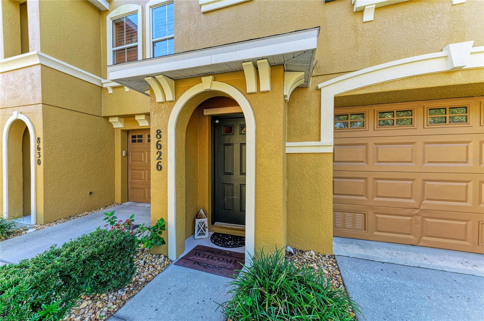 8626 MAJESTIC ELM COURT