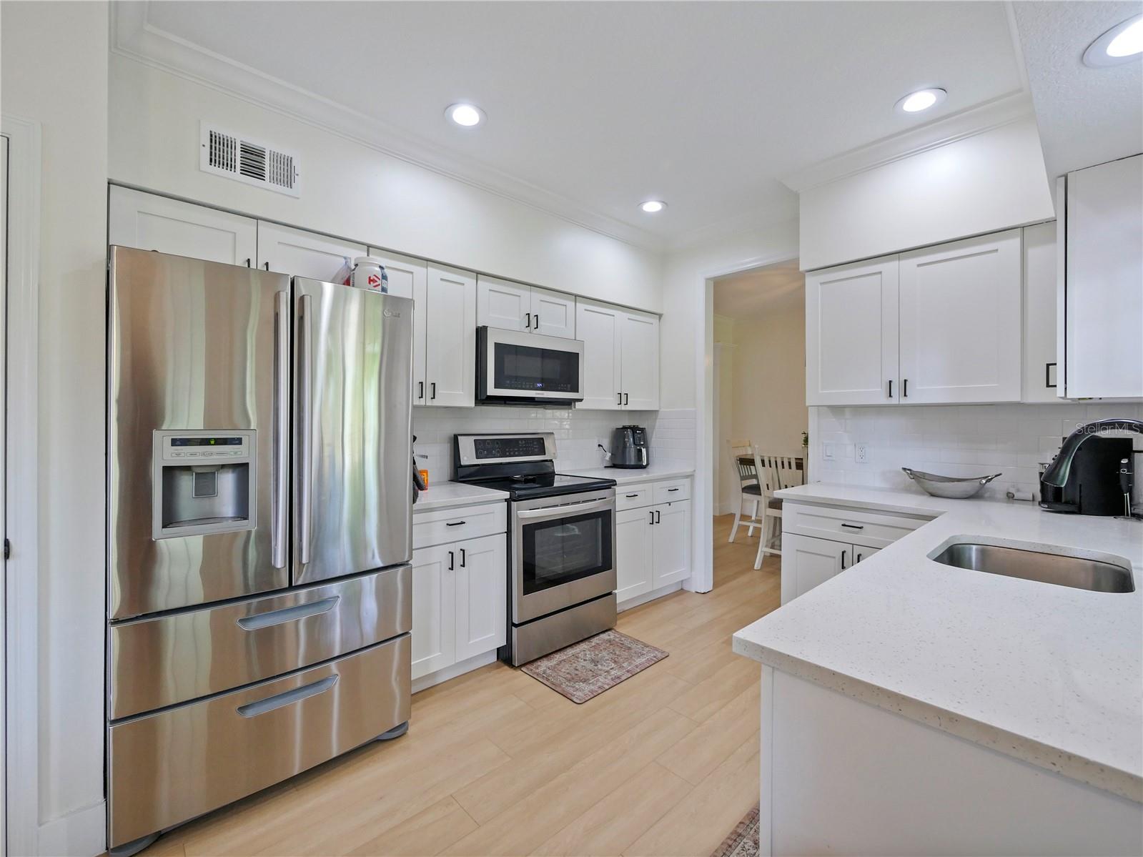 592 SERENITY PLACE