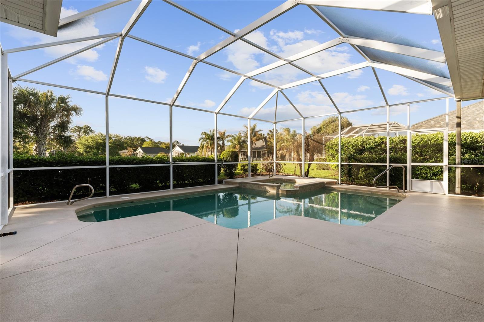 PLANTATION BAY PH 01A UNIT 01-6 - Residential