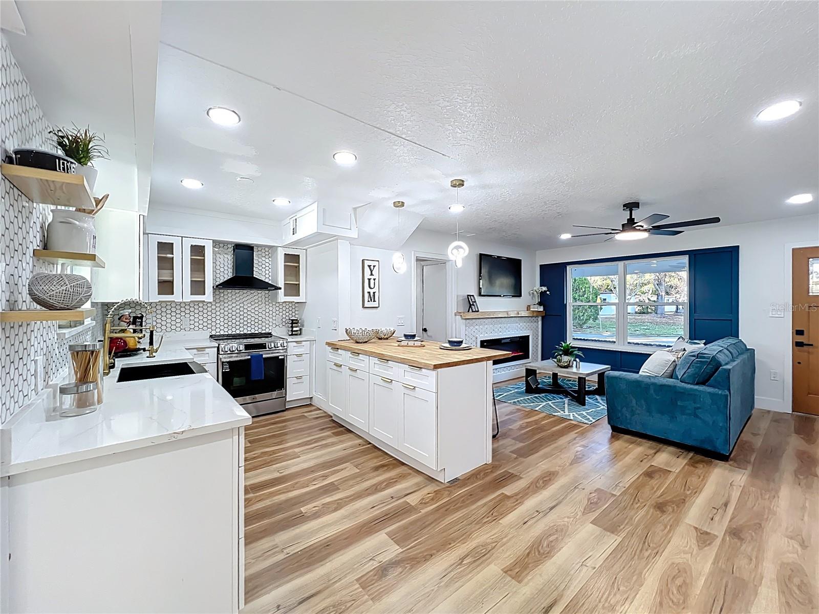 ENGELWOOD PARK - Residential