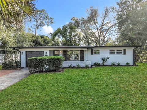 Photo of 6004 Shenandoah Way, Orlando, FL 32807 (MLS # O6374481)