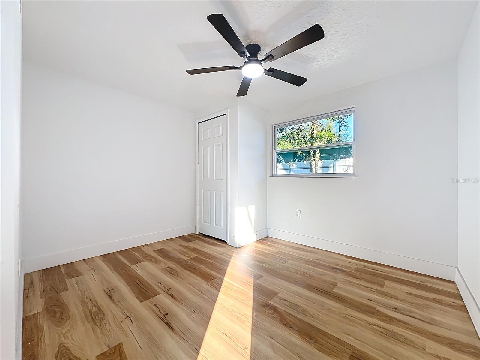 ENGELWOOD PARK - Residential